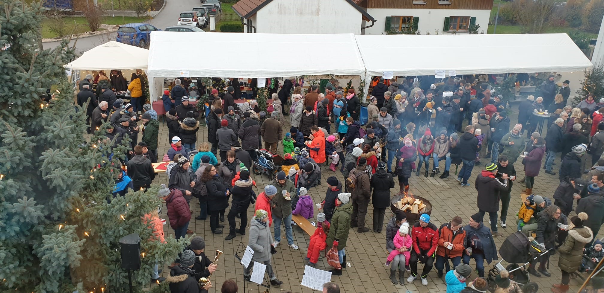 Grossansicht in neuem Fenster: Christkindlmarkt Jesenwang