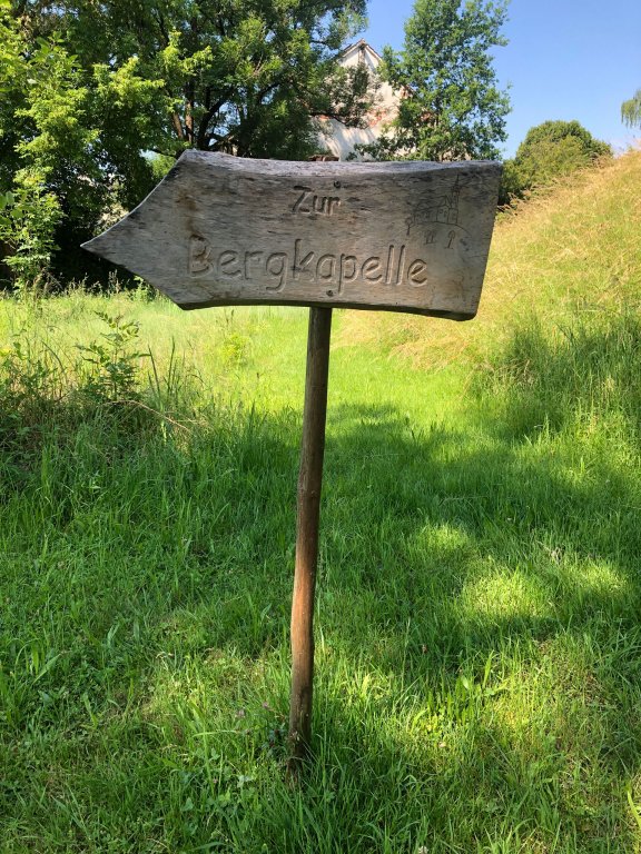 Grossansicht in neuem Fenster: Bergkapelle, Althegnenberg (003)